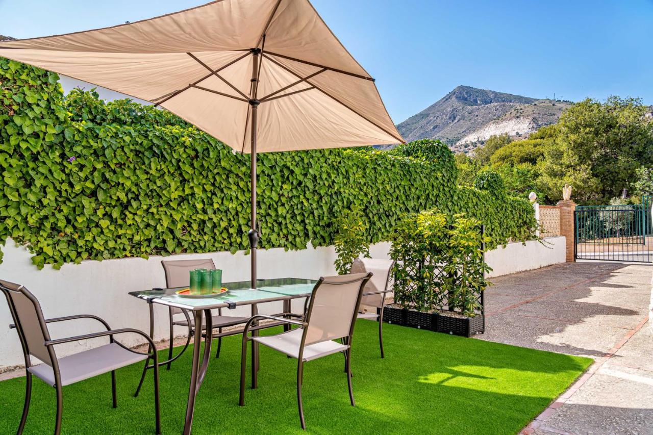 Villa Carmen Garden & Parking Benalmadena Exterior photo